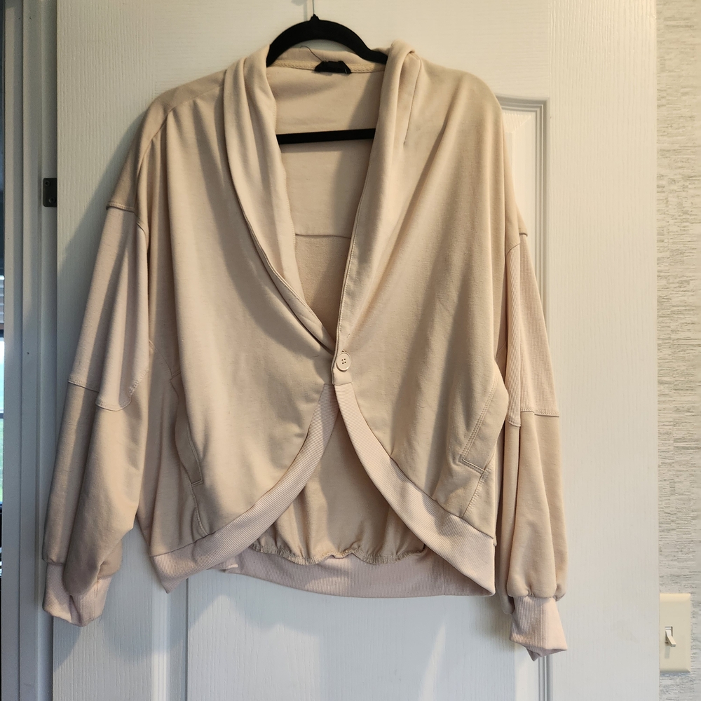 Heyson Women's Cream Cardigan Sweater Size M/L Euc